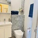 Luxus Living In شقة *