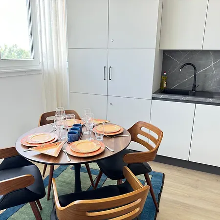 Luxus Living In 아파트 *