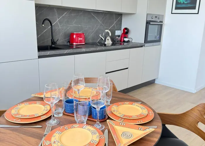 Luxus Living In شقة *